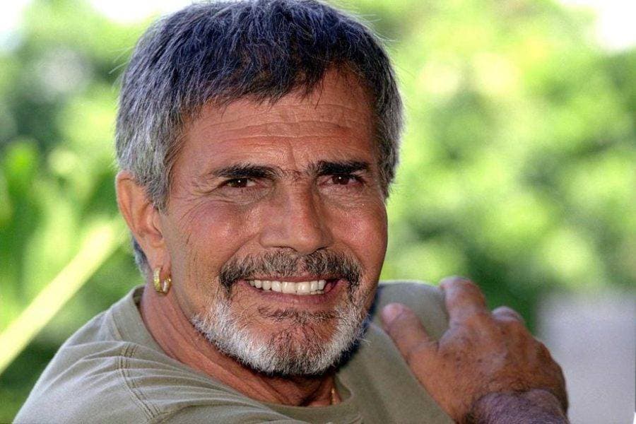 Cover Image for A Arte de Luto: Morre Tarcísio Meira